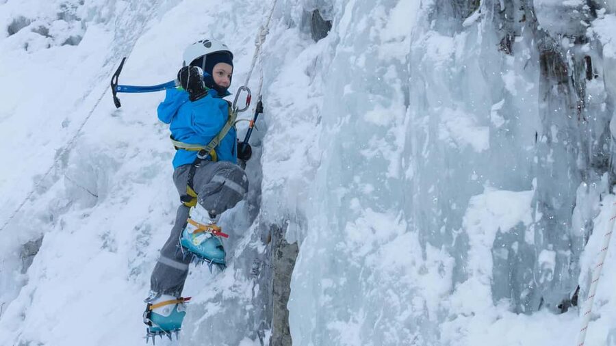 Pyhätunturi: Kid's Ice Climbing Adventure in Finnish Lapland - Pyhä to the Tajukangas wall, the family-friendly reason it works
