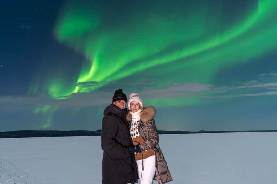 Rovaniemi: Aurora Hunt with Money-Back Guarantee and Photo - When the Aurora Appears: The Rule Is Stop Moving