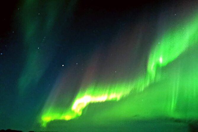 Rovaniemi: Aurora Hunting & Photography Tour - Warmth, clothing, and van comfort are part of the value