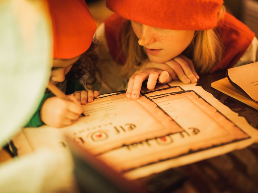 Rovaniemi: Elf Hat Academy in Santa's Village - Graduation: The Elf Mark and Academy Diploma