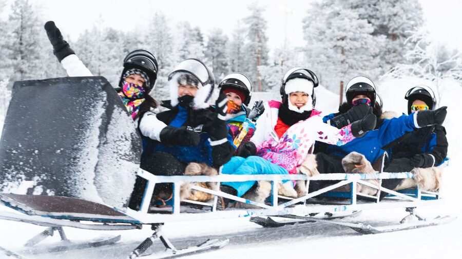 Rovaniemi: Family Snowmobile Safari with Campfire and Snacks - Campfire BBQ: why the warm stop is more than food
