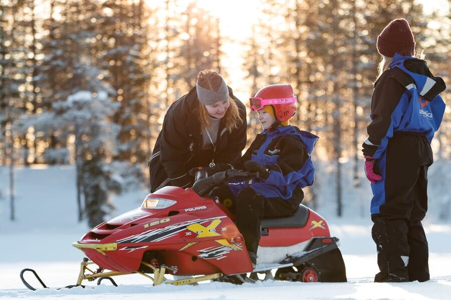 Rovaniemi: Family Snowmobile Trip with Guide and Picnic - The snowmobile experience for adults: driving time and pace