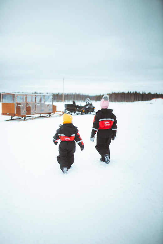 Rovaniemi: Family Snowmobiling Trip - Transfers and English-Speaking Guides: How Logistics Affect Your Mood