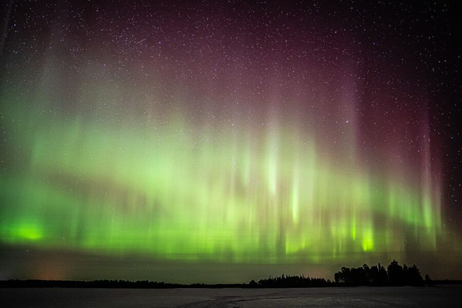 Rovaniemi: Guaranteed Ultimate Aurora Hunt with Photographer - Comfort Matters: Winter Overalls, Snow Boots, and a Long Night