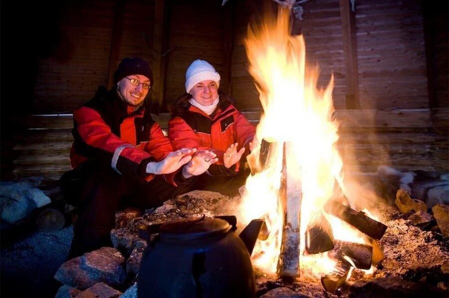 Rovaniemi: Lapland Northern Lights Tour with BBQ - How the guide increases your odds, even when the aurora is shy