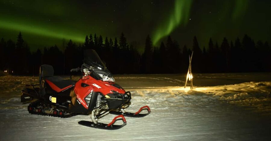 Rovaniemi: Night Snowmobile Tour - Gear and Clothing: What Is Included, What Still Needs Your Attention