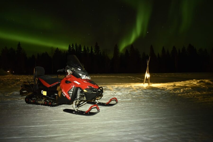 Rovaniemi: Night Snowmobile Tour - Meeting Apukka Resort: Pickup Points and Why They Matter