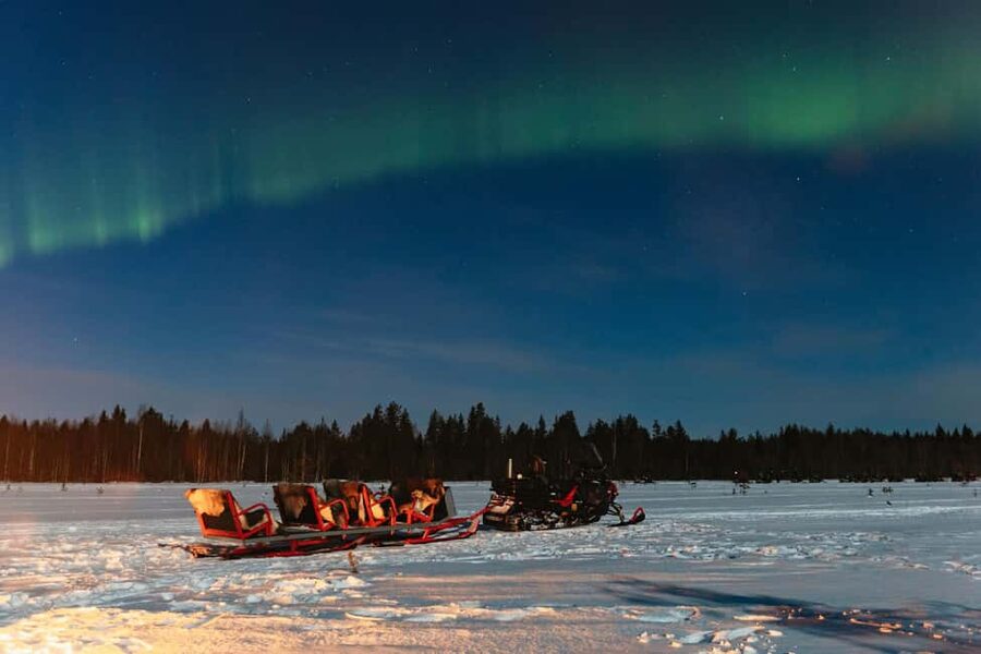Rovaniemi: Northern Lights Family-Friendly Snowmobile Safari - Why this family snowmobile safari makes sense in Rovaniemi