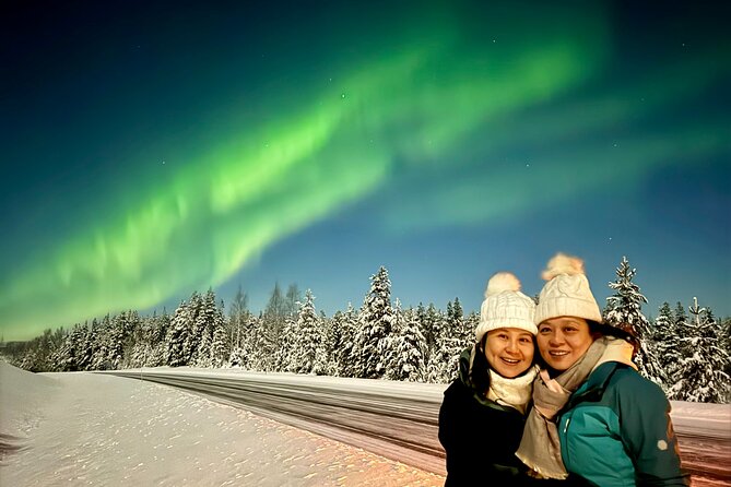 Rovaniemi: Northern Lights Group Tour - Guaranteed View - Starting at Koskikatu 22: Getting set up in central Rovaniemi