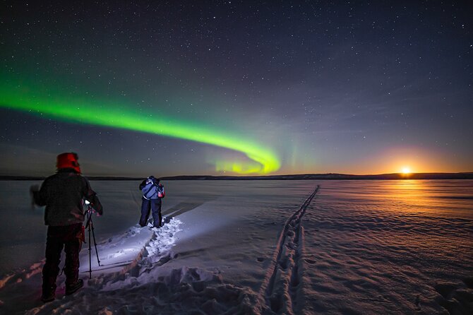 Rovaniemi Northern Lights Photography Small-Group Tour - The night briefing: how forecasts turn into a plan