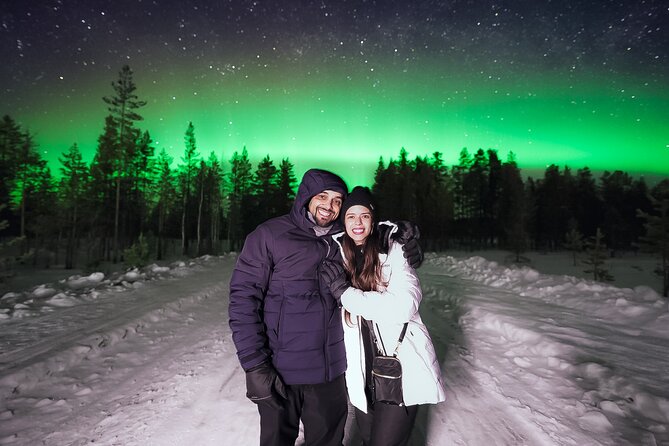 Rovaniemi: Northern Lights Pro Guaranteed - Unlimited (PRIVATE) - The price question: is $1,773.43 per group actually good value?