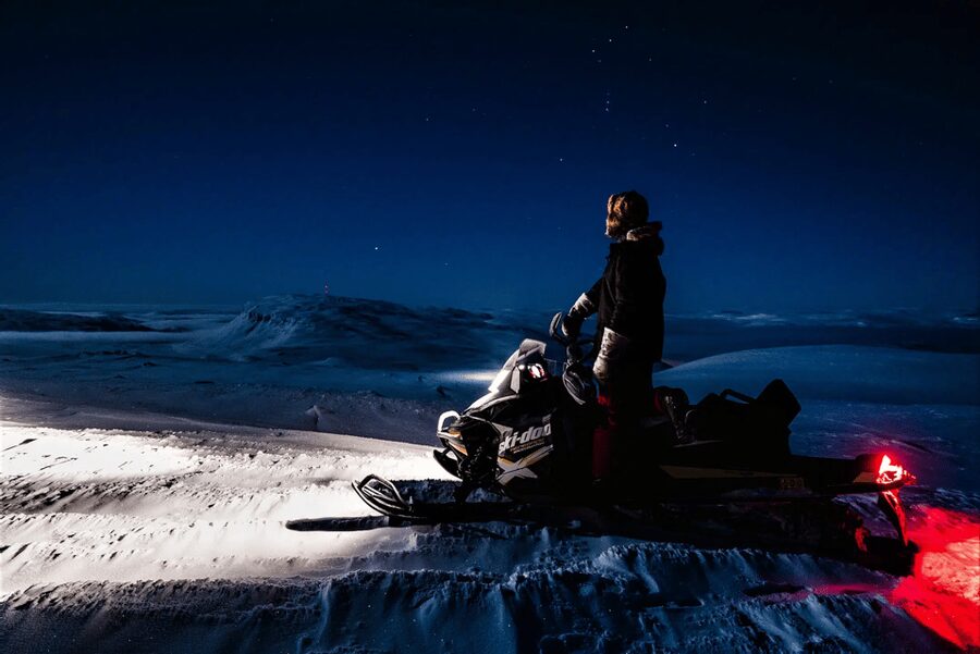 Rovaniemi: Northern Lights Snowmobile Safari with Campfire - Snowmobile Basics in Plain Terms: Licenses, Shared Rides, and Kids