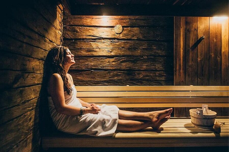 Rovaniemi: Northern Lights Trip with Arctic Sauna & Jacuzzi - Northern Lights From the Jacuzzi, How to Manage Expectations Without Killing the Magic