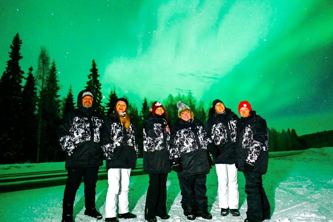 Rovaniemi: Private Aurora Tour with Guaranteed Sightings - Booking timing: why you should plan ahead for an 8-hour Aurora slot