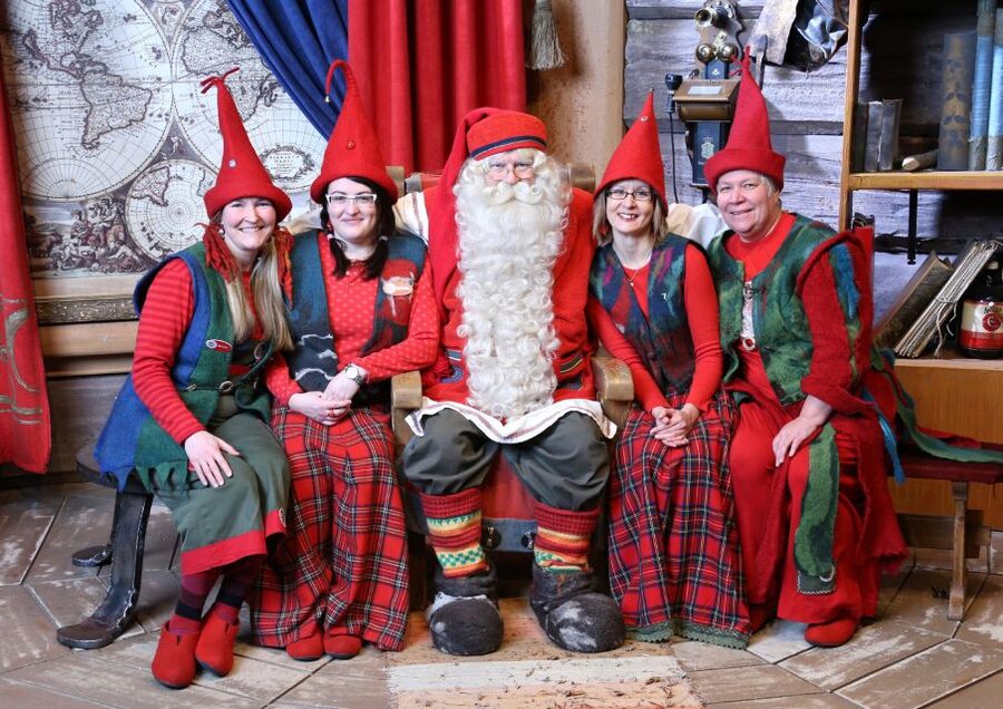 Rovaniemi: Santa Claus Village and Arctic Circle - Santa’s Post Office and postcards with a special stamp