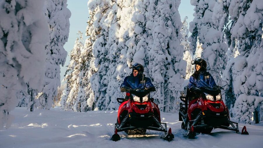 Rovaniemi: Snowmobile Adventure Tour for Adults Only - What Gear You Actually Get, and What You Should Still Bring