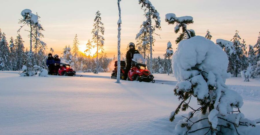 Rovaniemi: Snowmobile Safari to a Reindeer Farm - Snowmobile Driving Rules That Affect Your Day