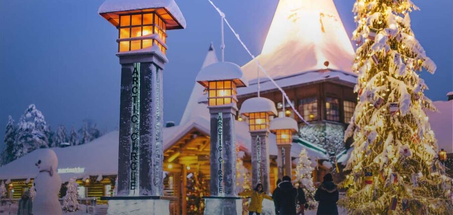 Rovaniemi: Tour to Santa Claus Village with Hotel Transfer - Hotel Pickup and a Smooth Ride to Santa Claus Village