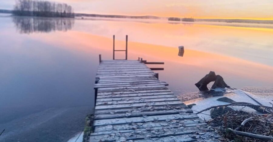 Rovaniemi: Traditional Sauna and Ice Swimming Experience - Who Should Book This, and Who Should Skip It