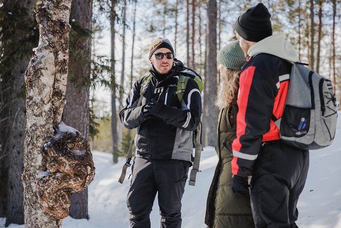 Rovaniemi - Visit to The Frozen Waterfalls of Korouoma - What to pack when the tour provides winter gear