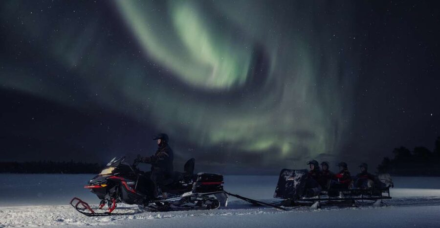Ruka: Starlight sledging to search for Northern Lights - Why This Ruka Starlight Sled Ride Feels Special in the Dark