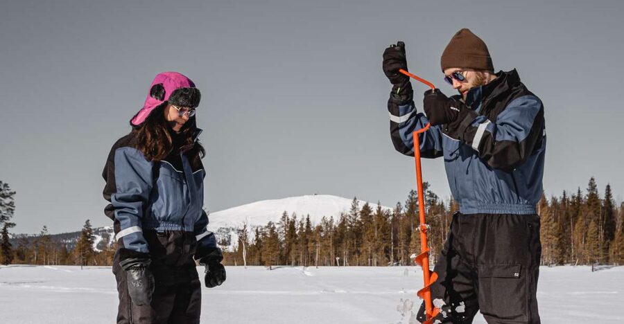 Saariselkä: Arctic Ice Fishing Experience - Drilling, rod setup, and bait prep: the skills you actually use