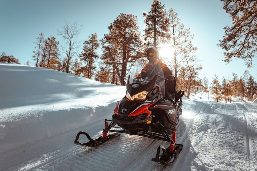 Saariselkä: Full Day Adventure with Snowmobiles - The Best Part: Campfire Soup Lunch in Frozen Silence