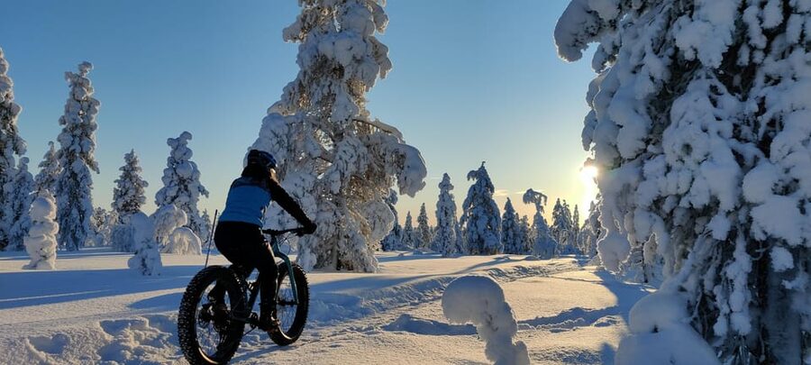 Saariselkä: Guided Fatbike Tour - Saariselkä fatbike trails, where snow becomes a real route