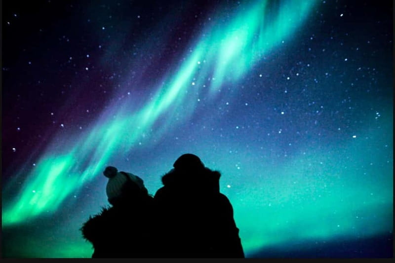 Saariselkä,Kakslauttanen: Aurora Hunting & Photography Tour. - Who this tour fits best in Lapland
