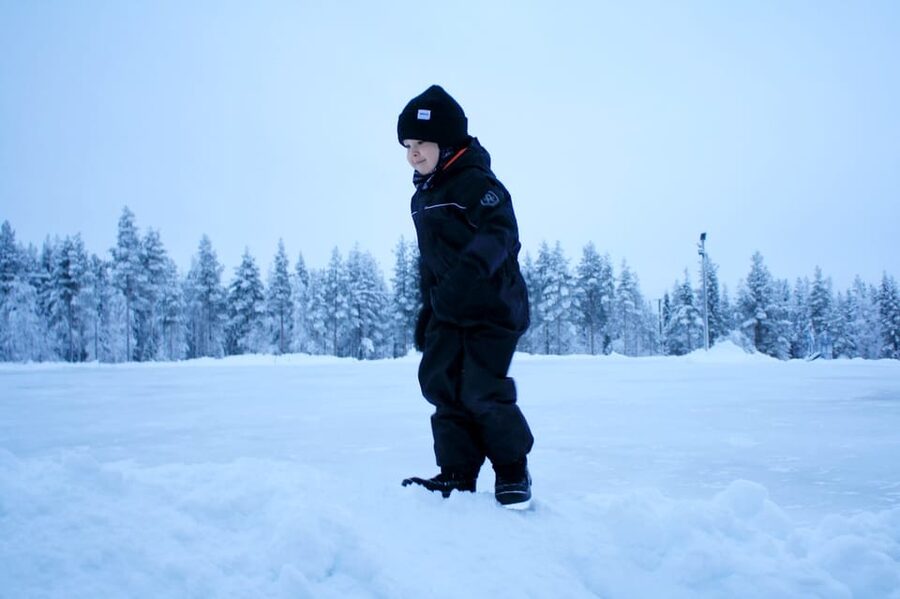 Saariselkä: Rent Winter Clothing Sets - Pickup, returns, and how delivery works in Saariselkä