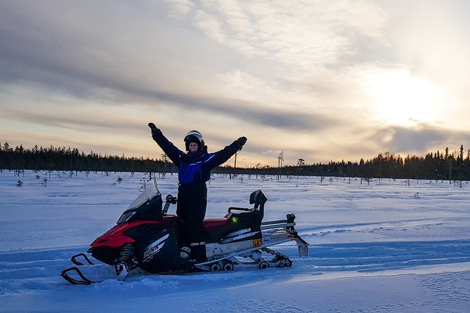 Snowmobile Driving - Morning start - Rovaniemi Morning Snowmobiling with Lapland Welcome