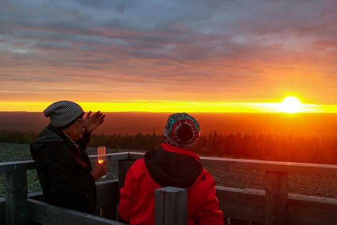Sunset at the Arctic Circle - Why Katkavaara sunset is the main event