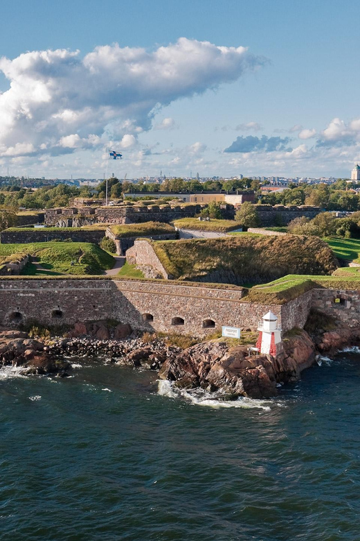 Suomenlinna: Guided Walking Tour with an Authorized Guide - Ehrensvärd Museum: what the free entry really means