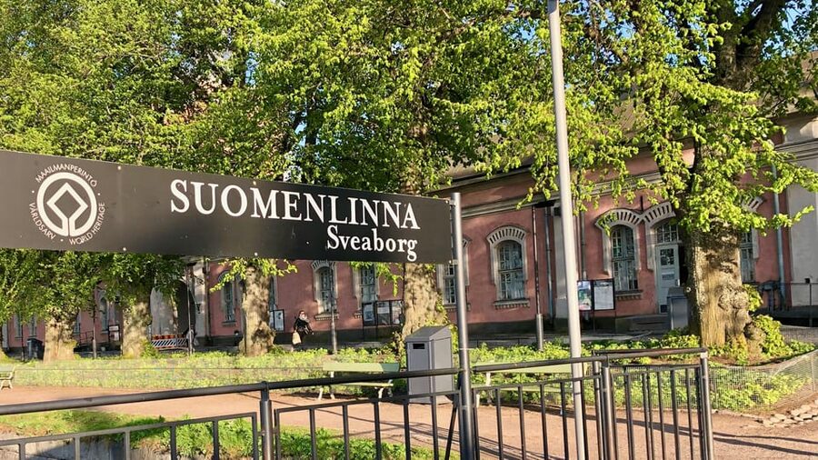 Suomenlinna tour in French with Doro - Who should book this, and who should skip