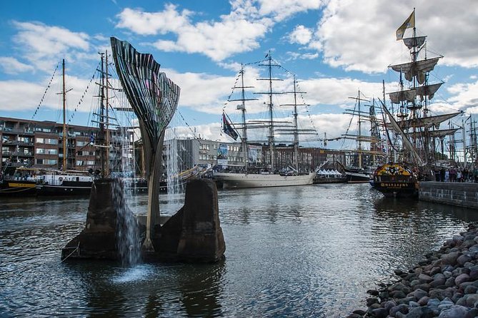 Turku tour from Helsinki - Old Market Turku and the medieval market atmosphere
