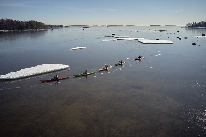 Winter kayaking in Eastern Helsinki archipelago - Who should book this winter kayaking tour