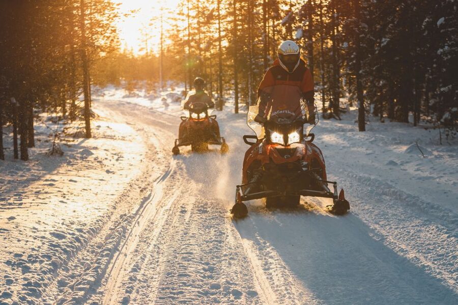Ylläs: Snowmobile Tour to Arctic Snow Village & Snack - First Look at the Arctic Snow Village Hotel